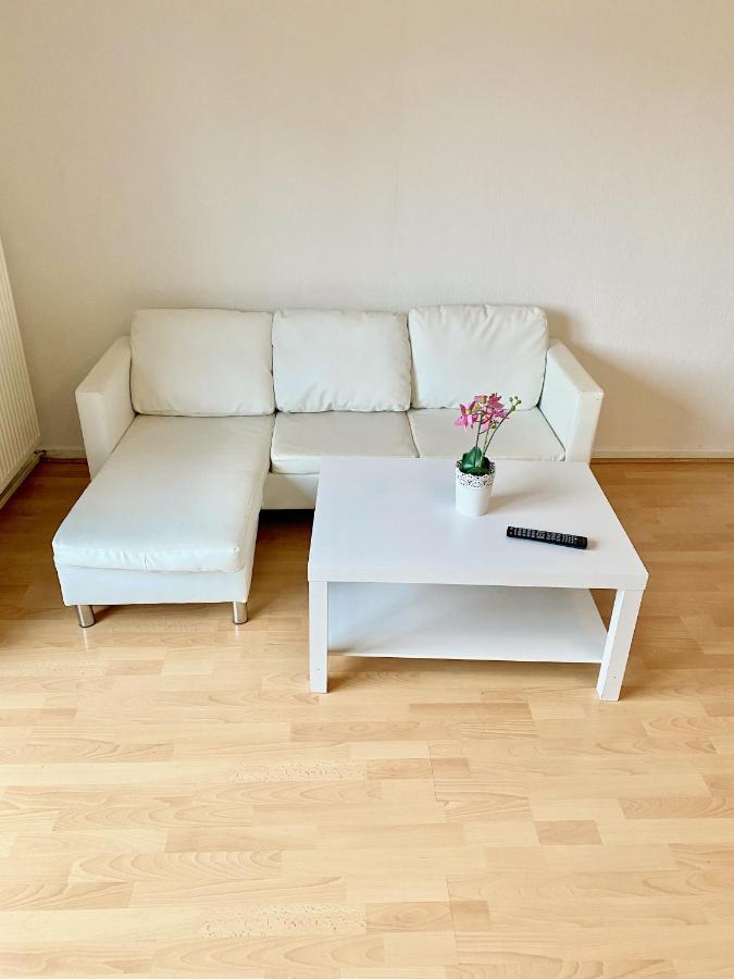 Zentrales Wg-Zimmer 1 Ravensburg, Balkon, Kamin Appartement Buitenkant foto